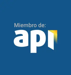 Logo de API, Colegios y asociación de agentes inmobiliarios, que agrupa el colectivo de agentes más numeroso de Cataluña